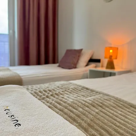 Appartement The Palm 35 By Housine Zator